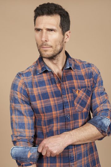 Chemise à carreaux en denim lavé